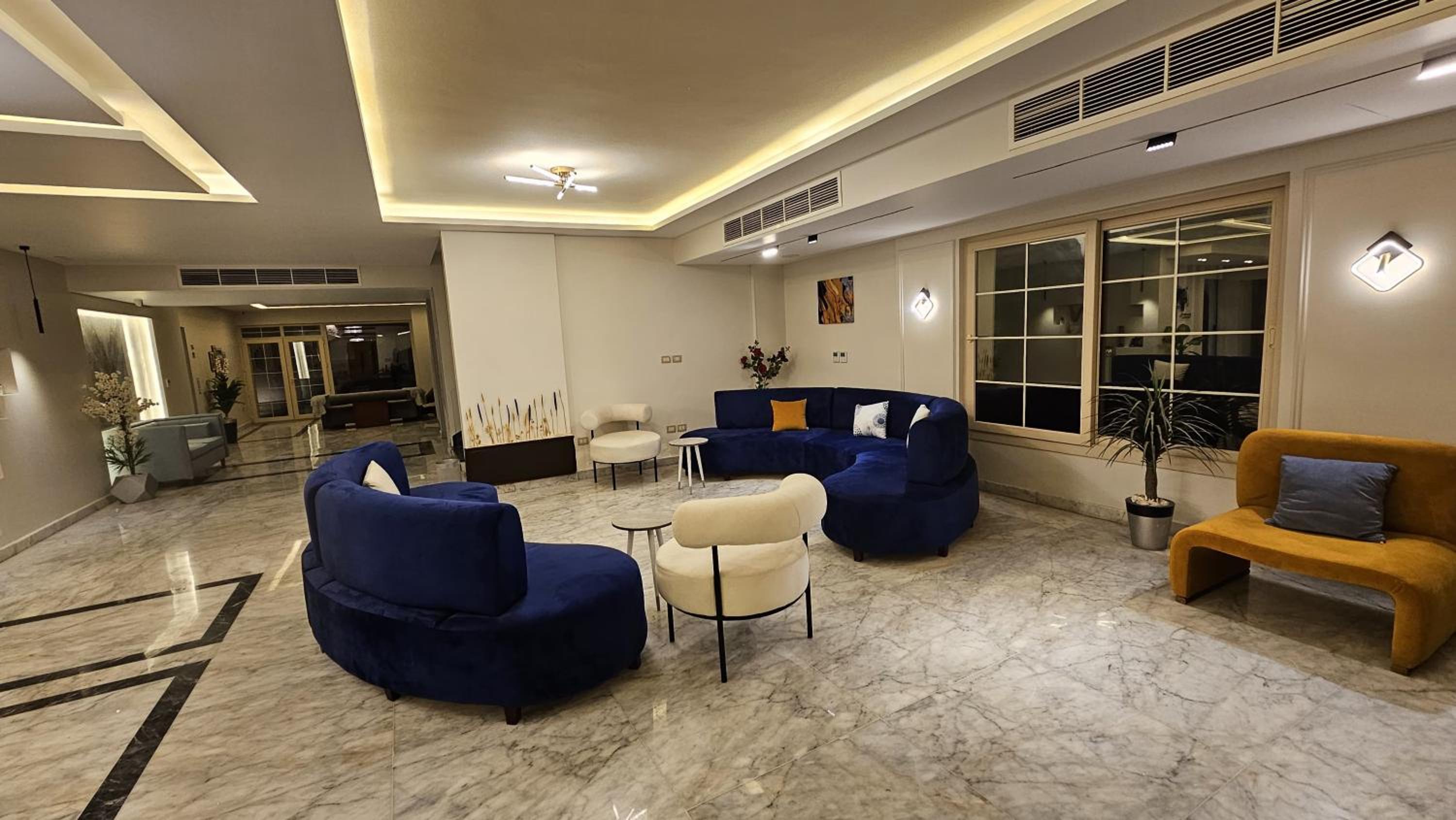 Aurora sky view suite