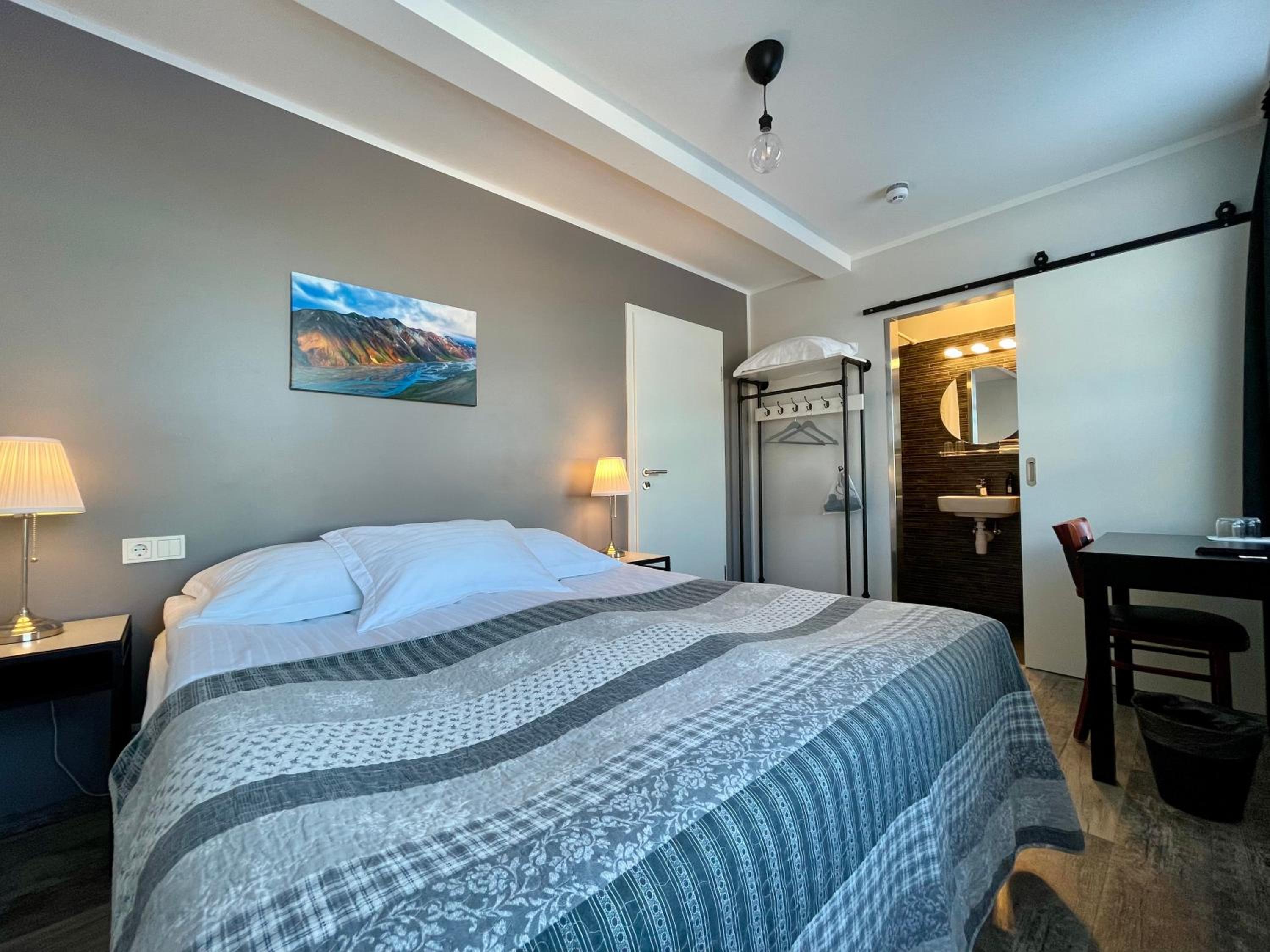 Akkeri Guesthouse