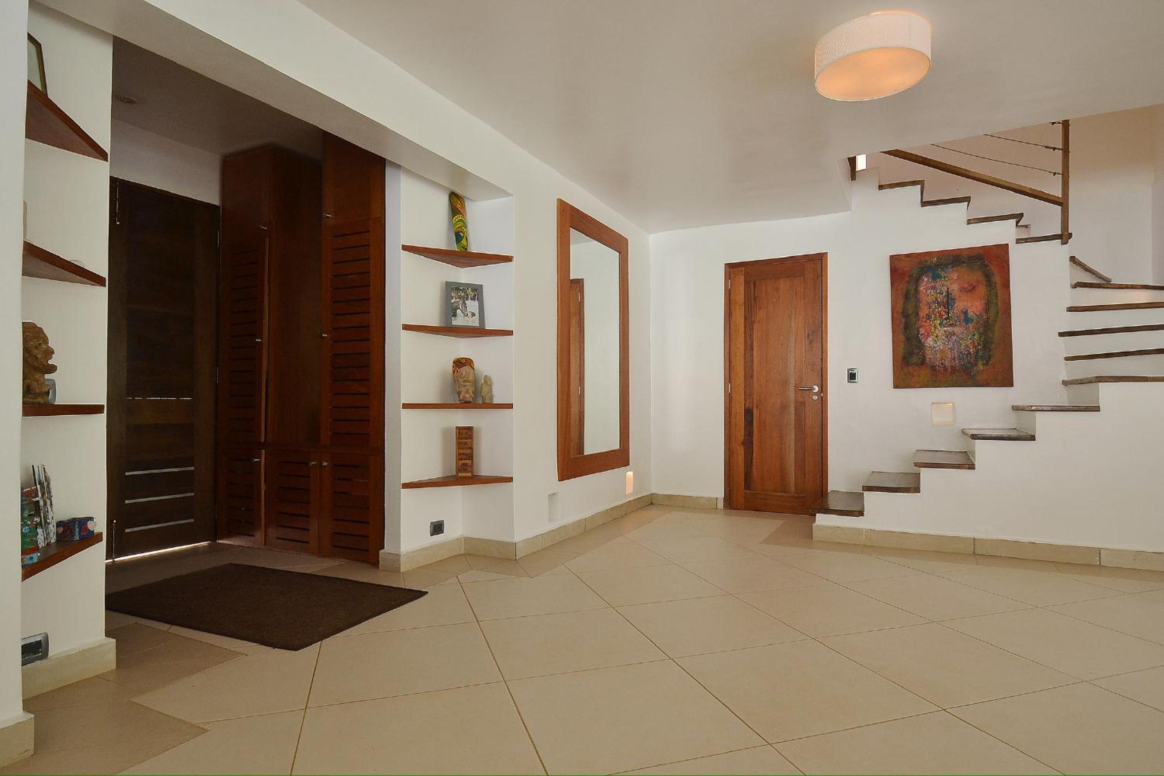 Seaside villa with housekeeping staff - Las Terrenas