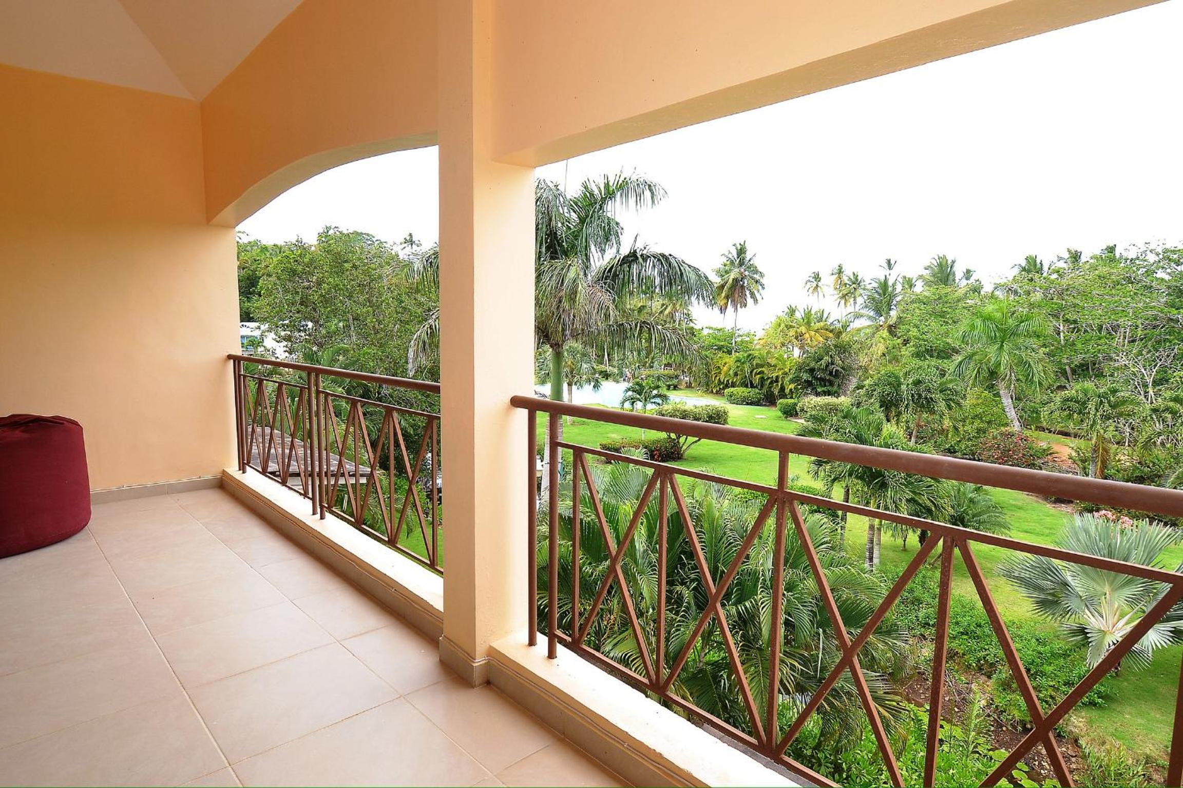 Seaside villa with housekeeping staff - Las Terrenas