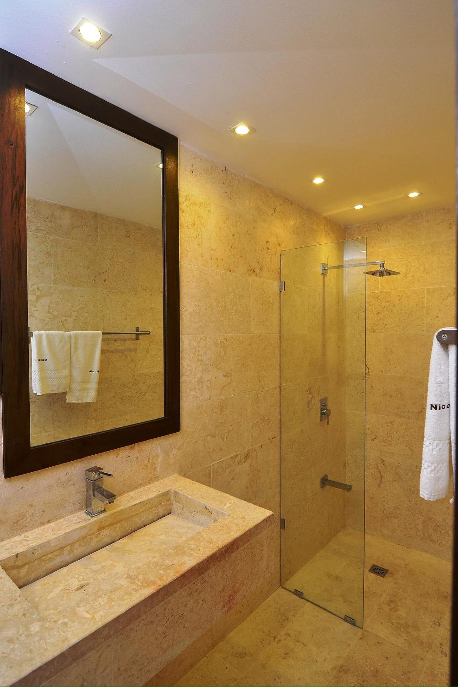 Seaside villa with housekeeping staff - Las Terrenas