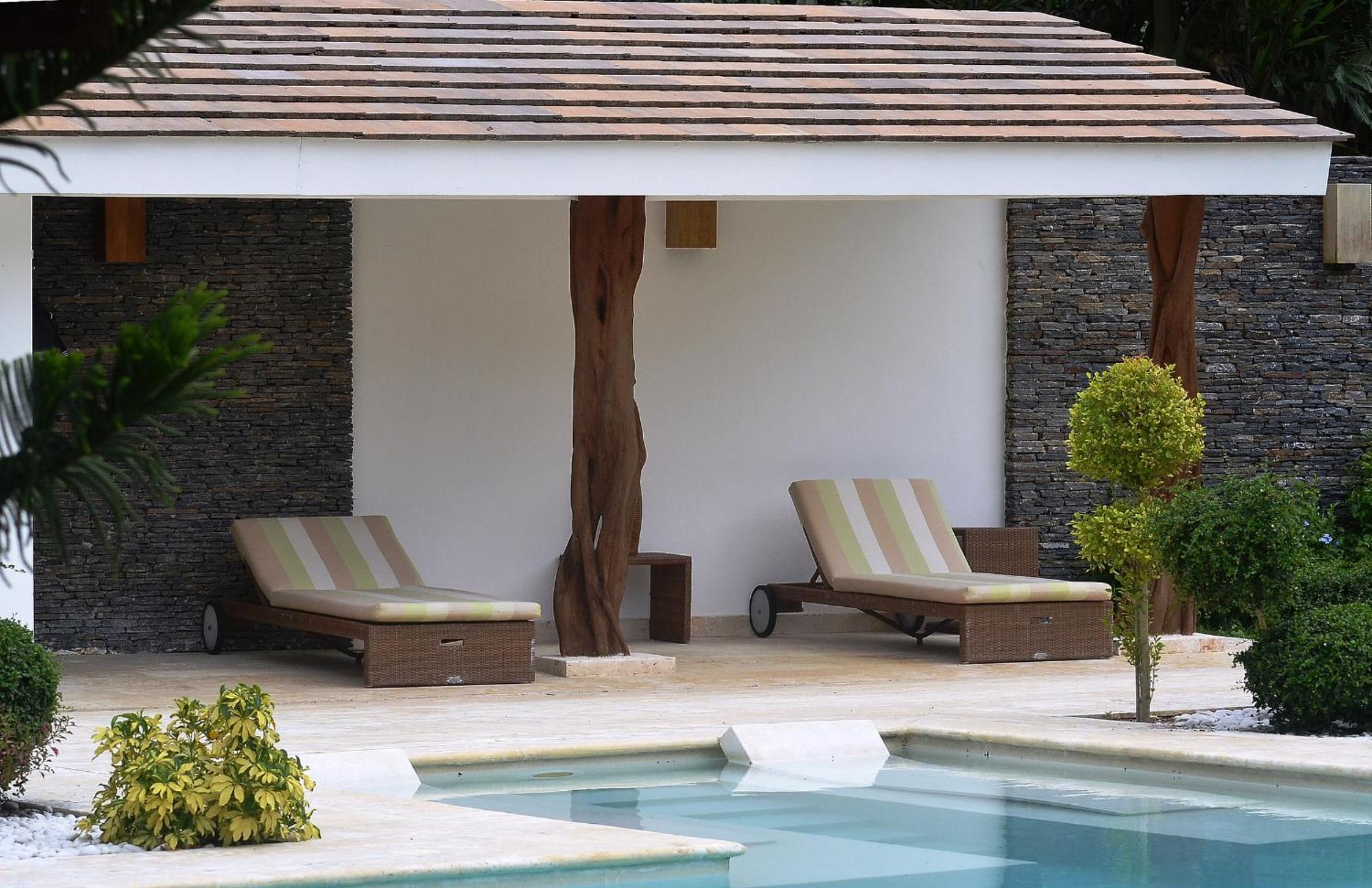 Seaside villa with housekeeping staff - Las Terrenas
