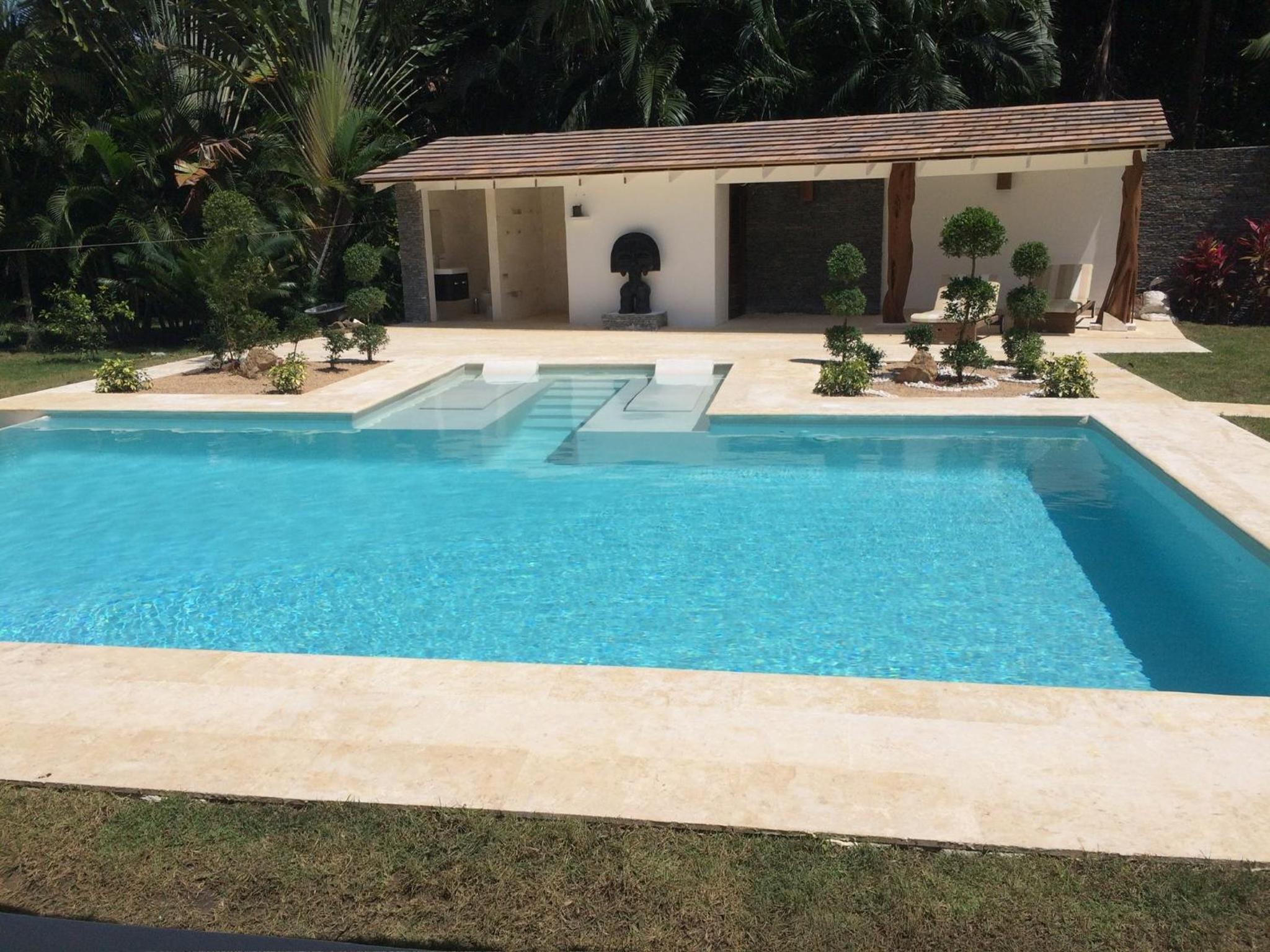 Seaside villa with housekeeping staff - Las Terrenas