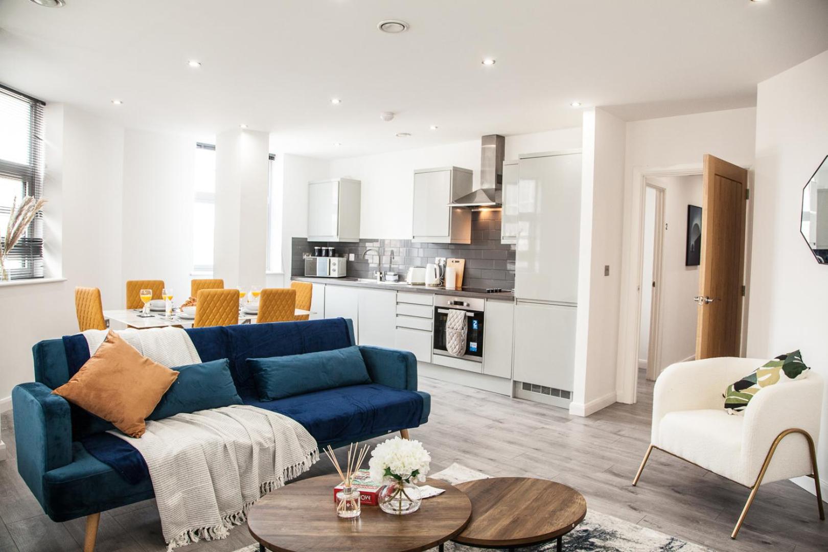 Cityscape 2-BR - Leicester's Premier Urban Retreat view 5