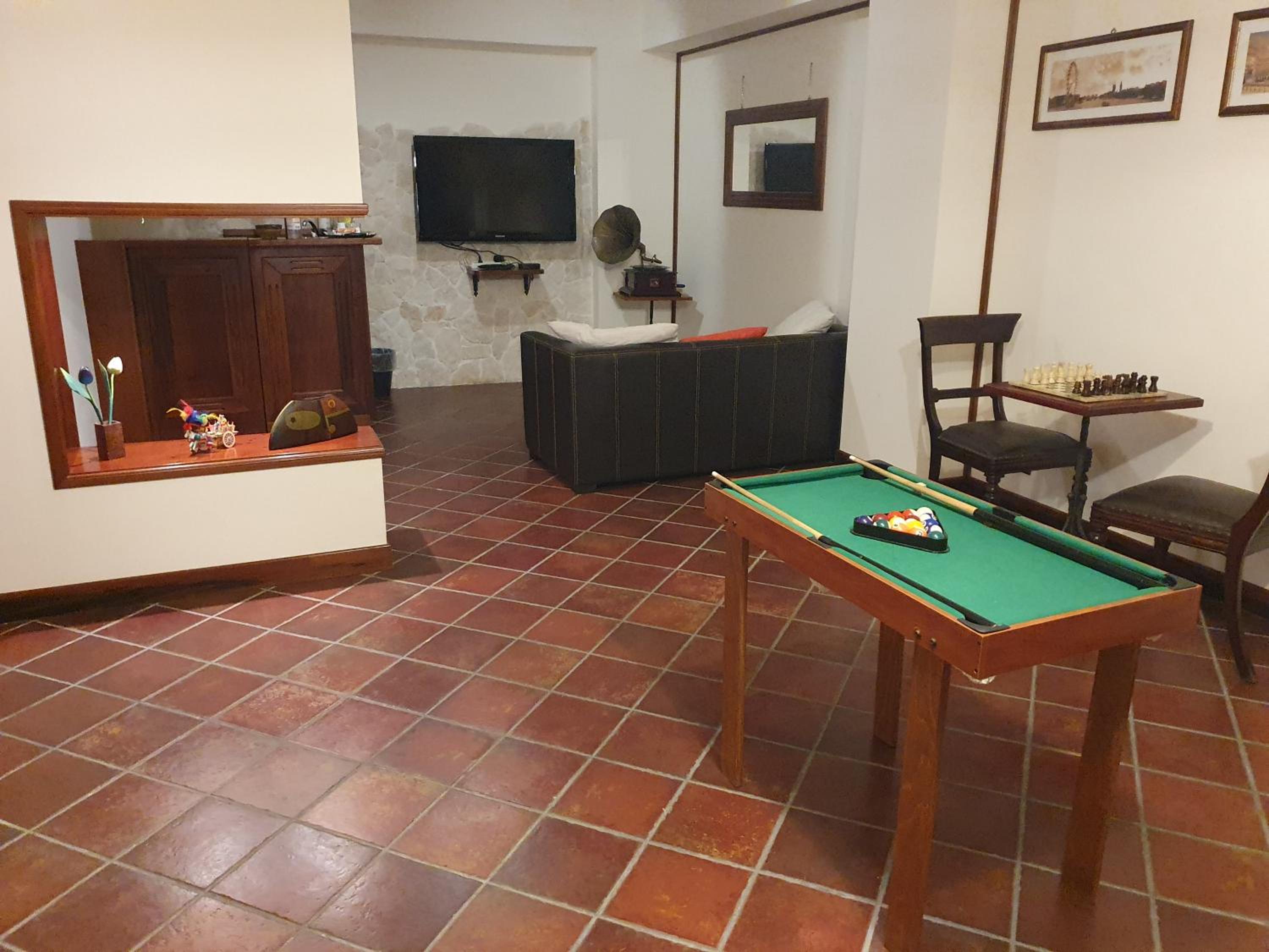 activities & amenities