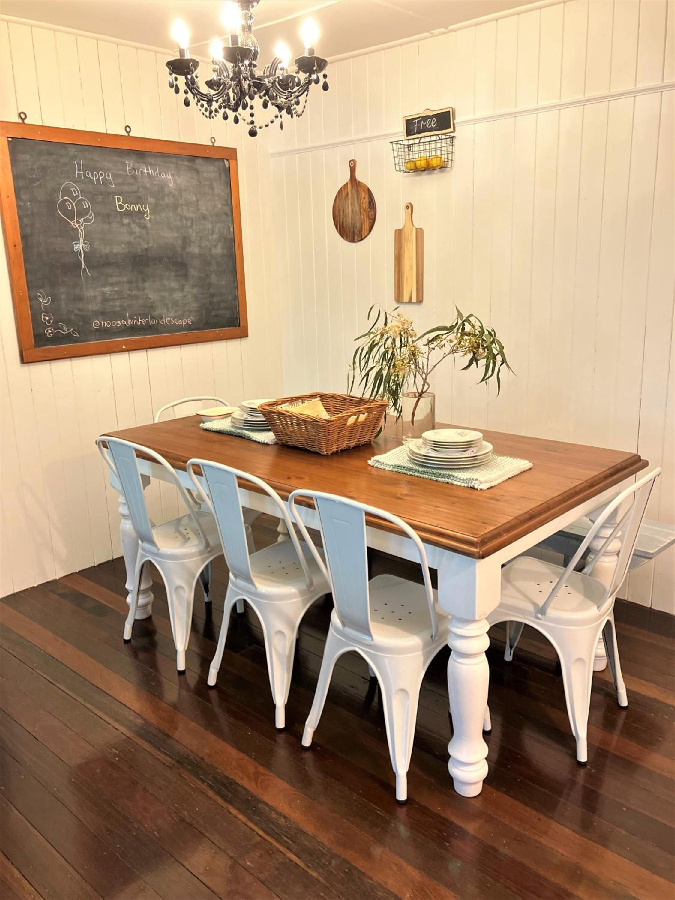 Noosa Hinterland Escape