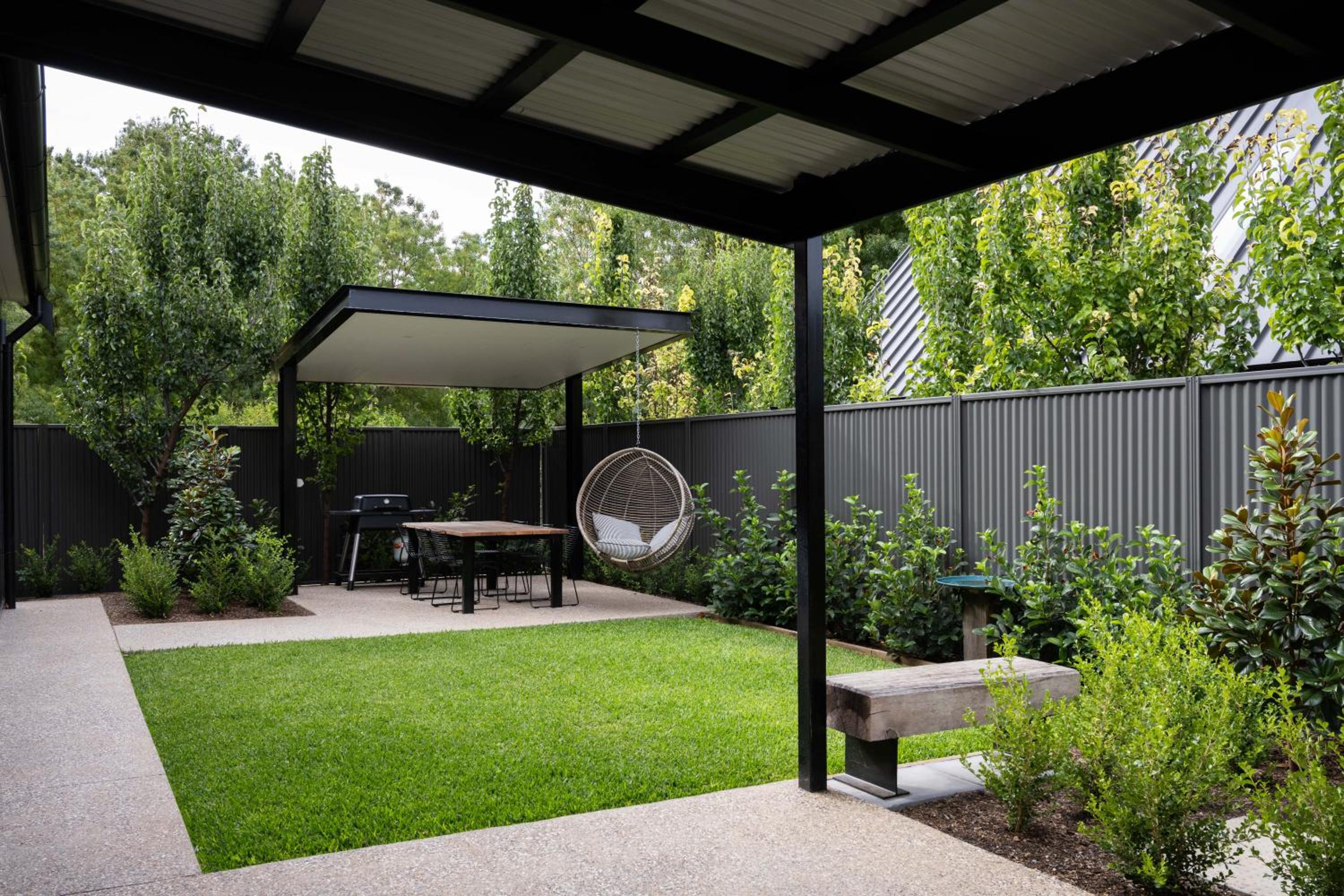Vale 194 - Luxury Accommodation in McLaren Vale - 5 holiday homes with king size beds