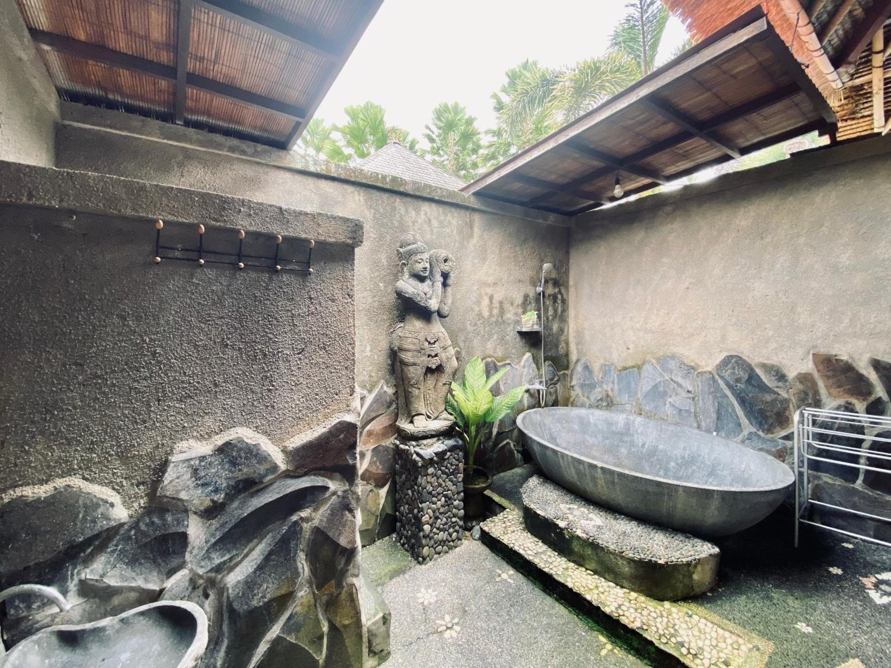 Dong Loka Guesthouse Bali
