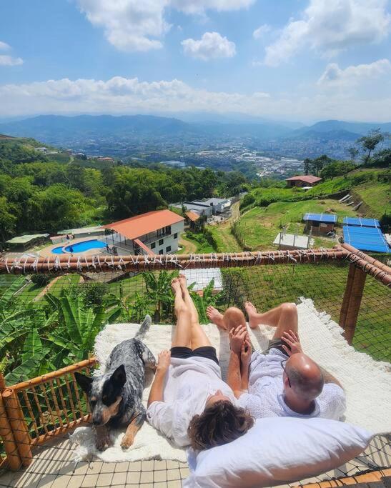 Bamboo Templo Munay