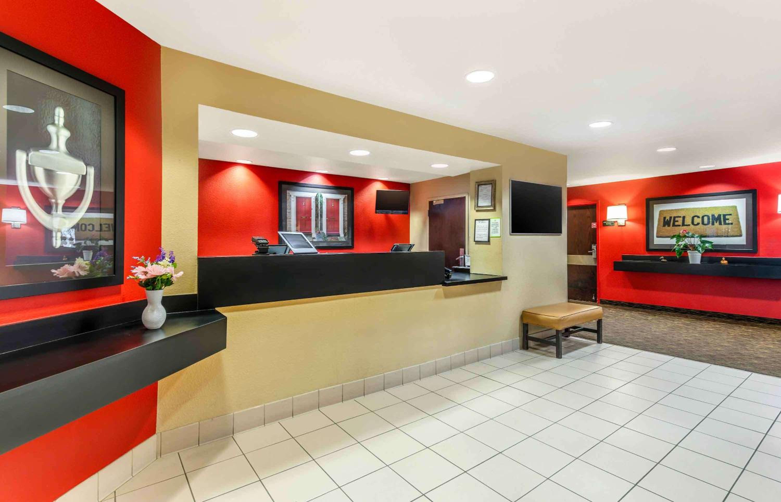 Extended Stay America Suites - Minneapolis - Woodbury view 3