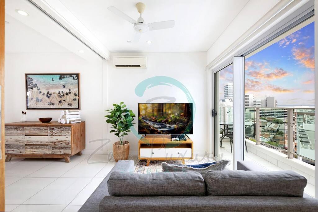 ZEN TOWERS: Cozy Executive 3-BR Family Apt in Darwin City