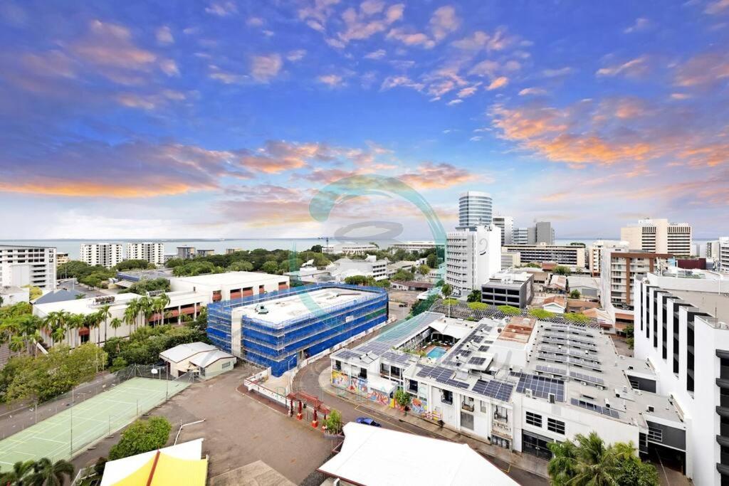 ZEN TOWERS: Cozy Executive 3-BR Family Apt in Darwin City