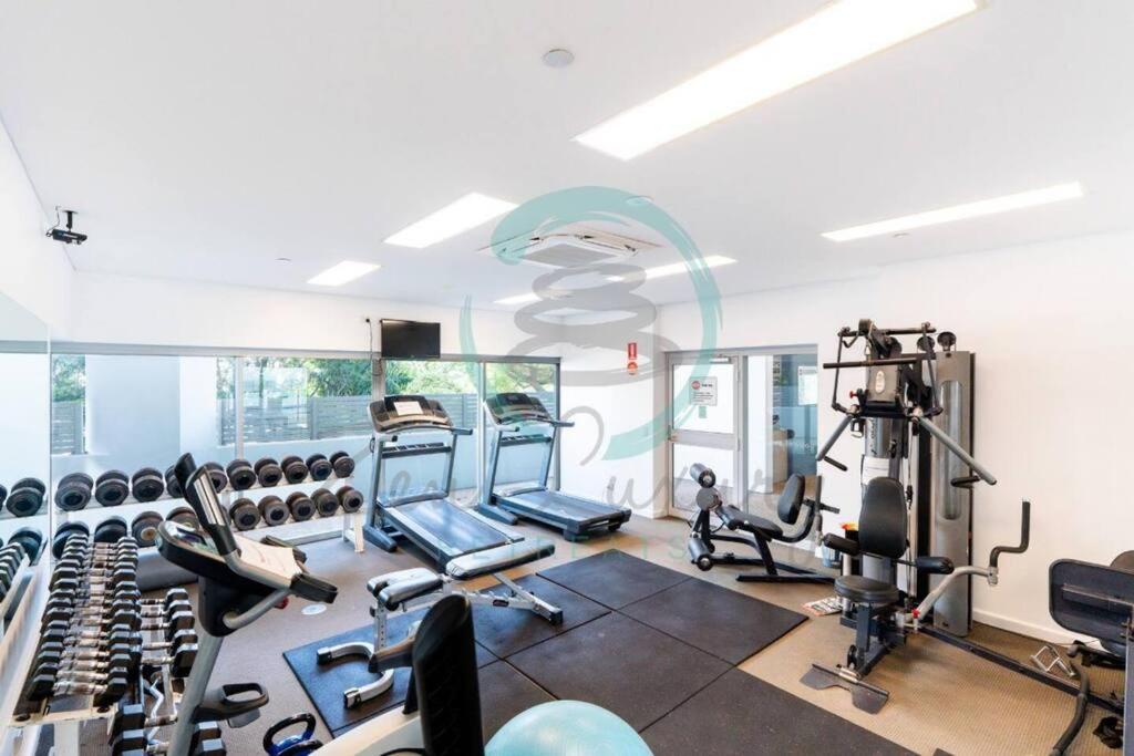 ZEN TOWERS: Cozy Executive 3-BR Family Apt in Darwin City