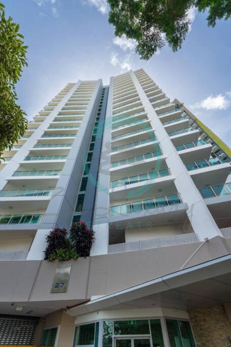 ZEN TOWERS: Cozy Executive 3-BR Family Apt in Darwin City