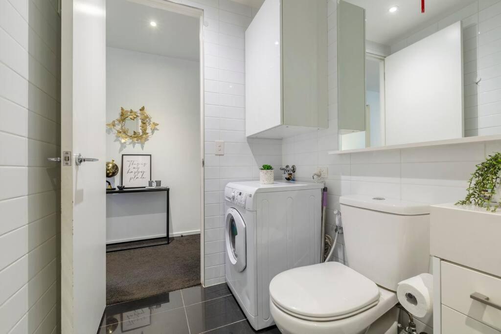 ☆Epic☆Family-friendly☆WFH area☆Parking☆Balcony