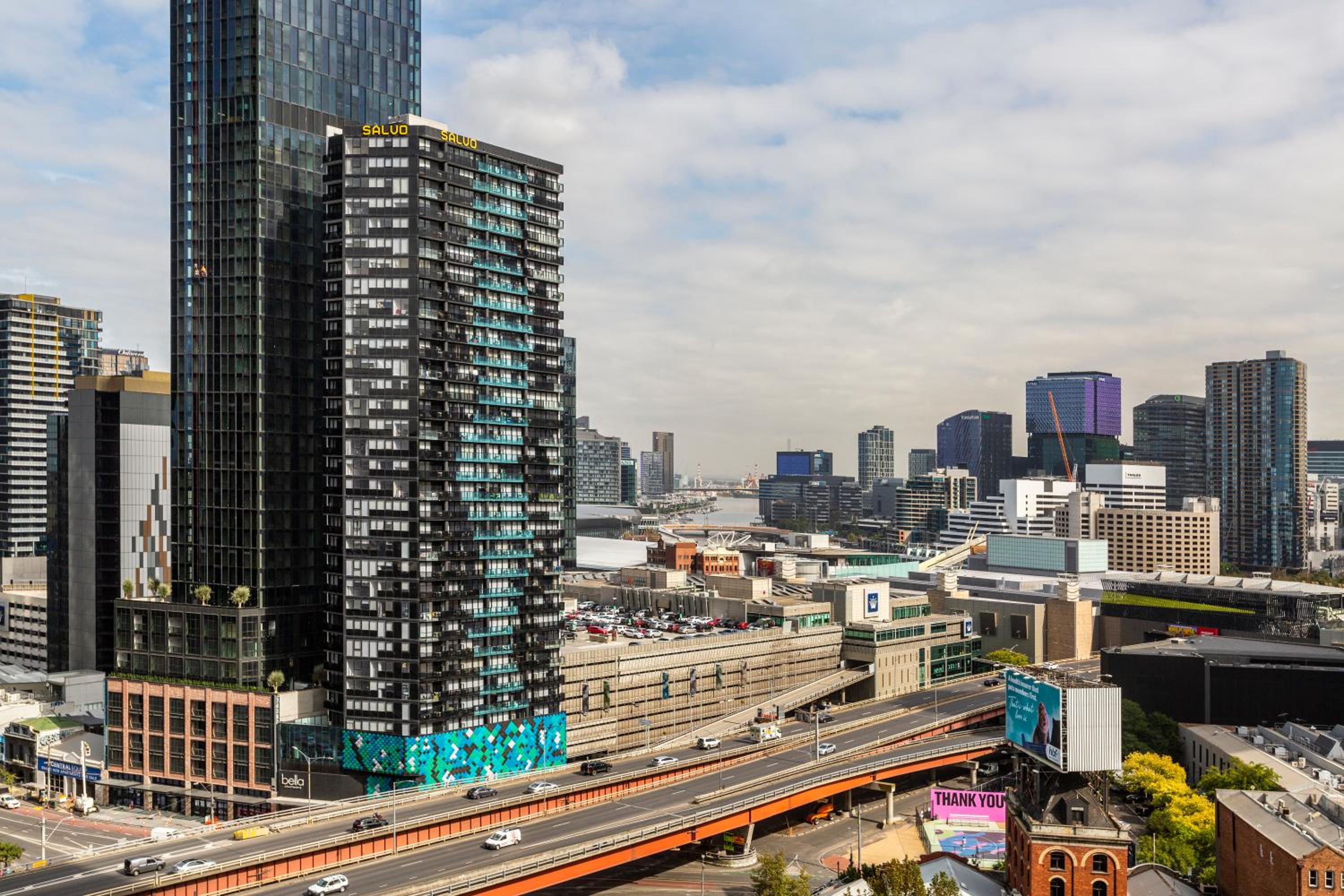 ☆of Southbank☆Parking☆Balcony☆Views☆WiFi☆