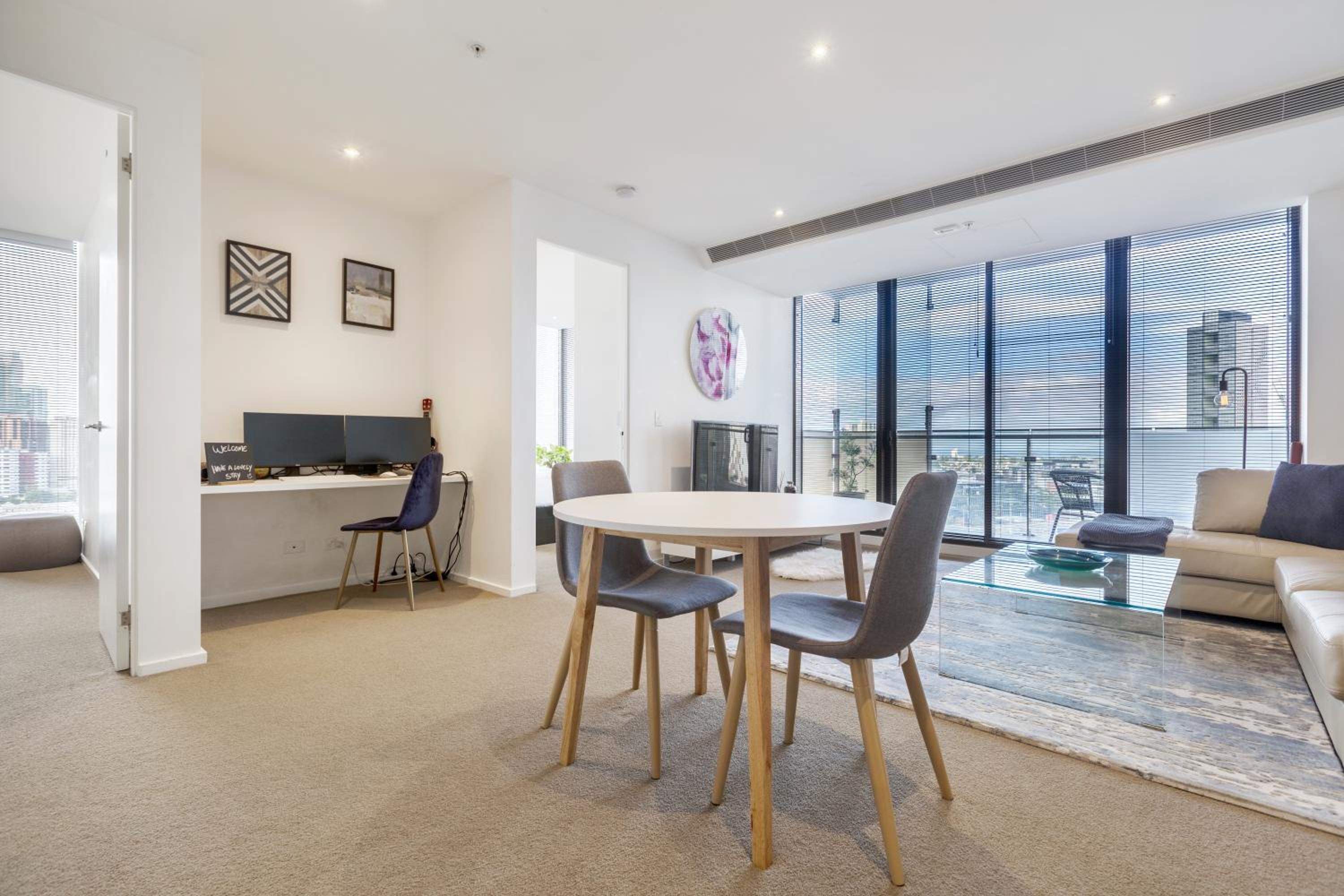 ☆of Southbank☆Parking☆Balcony☆Views☆WiFi☆