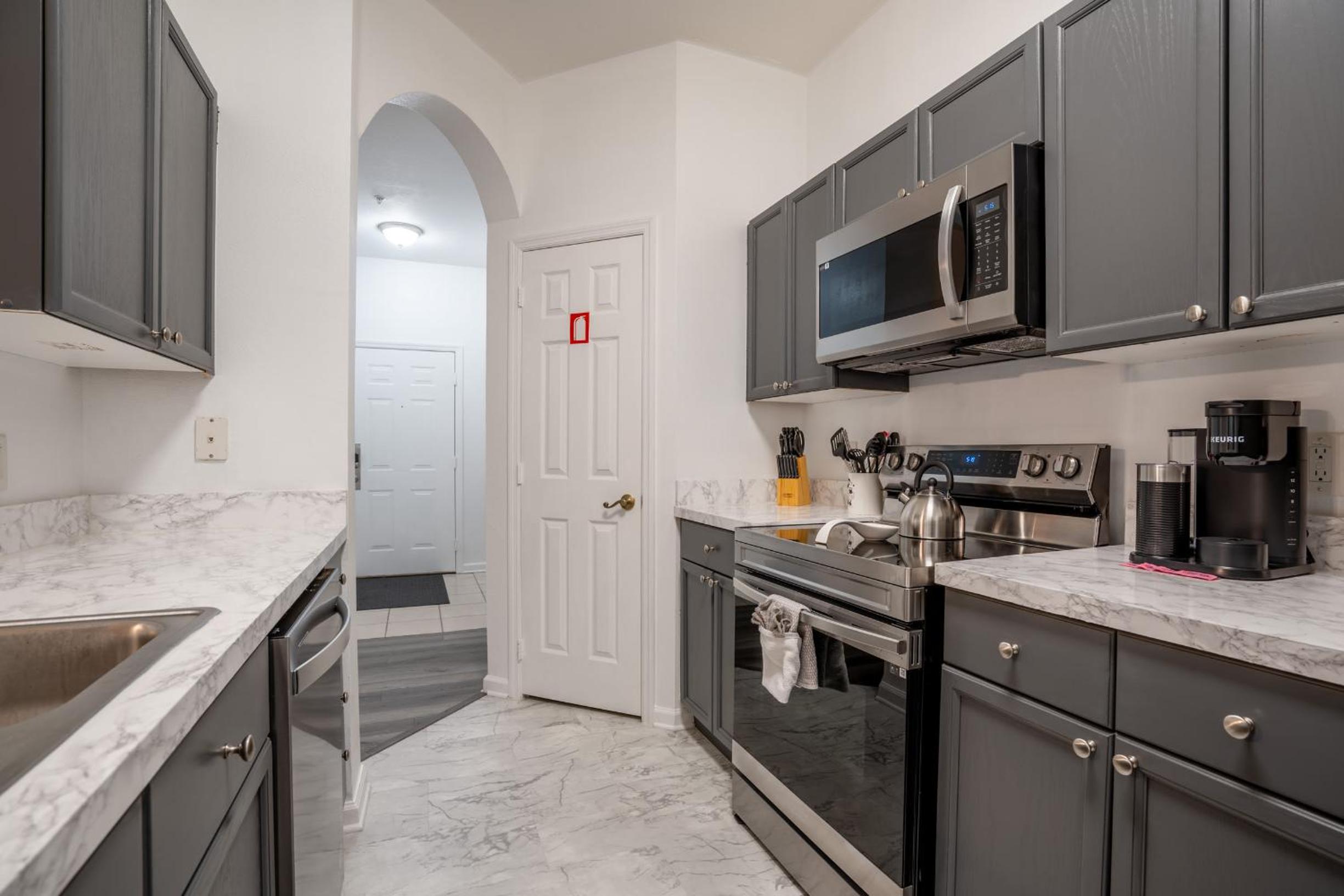 Windsor Palms Gem: Stylish and Fully Equipped