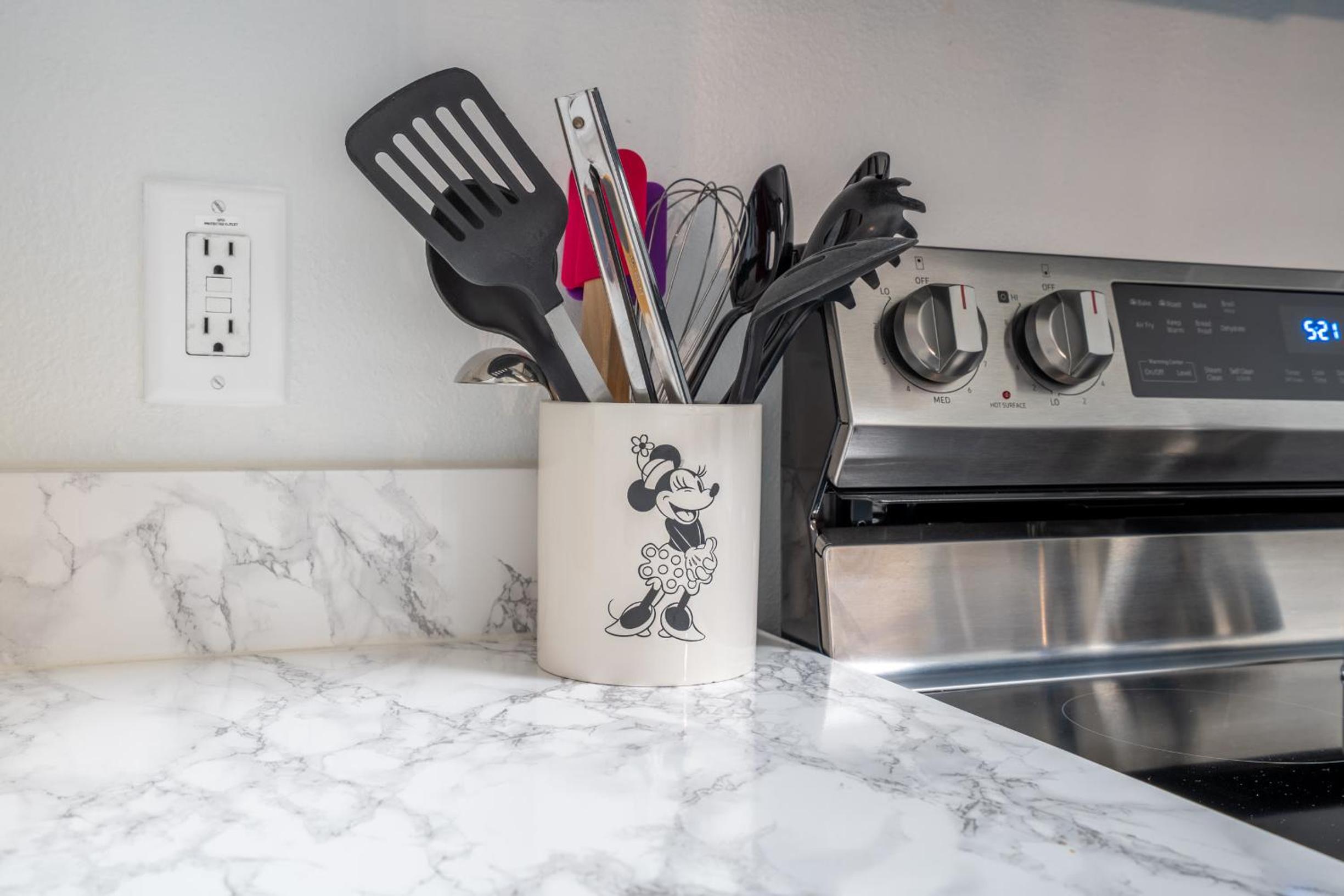 Windsor Palms Gem: Stylish and Fully Equipped
