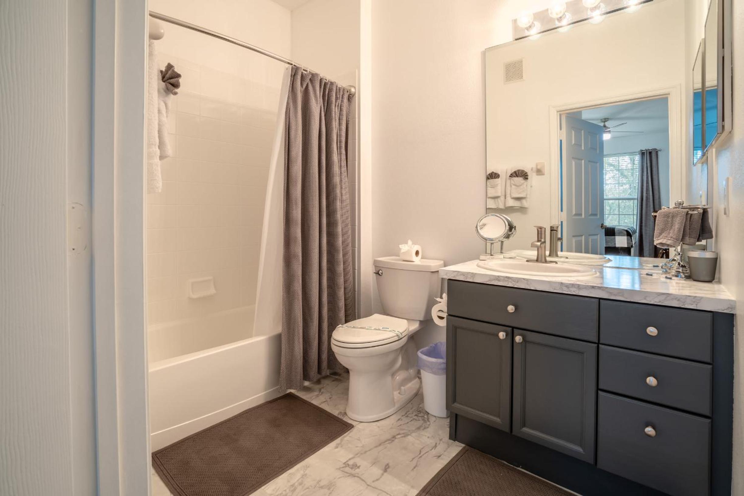 Windsor Palms Gem: Stylish and Fully Equipped