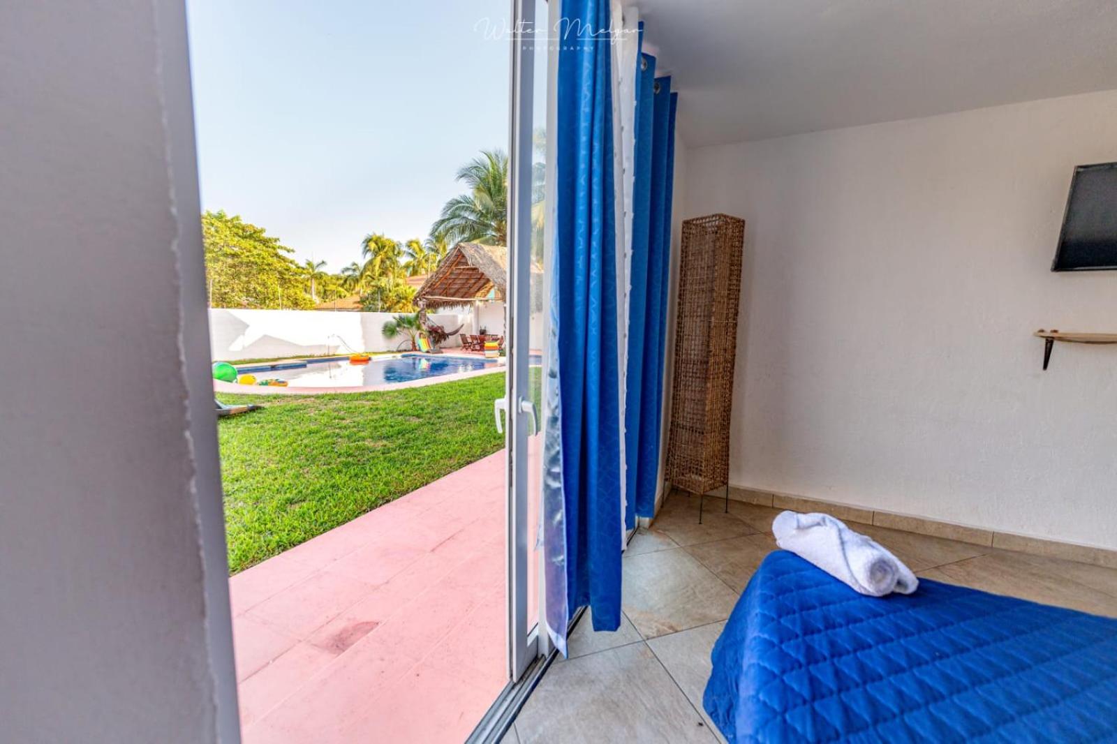 Casa Blanca view 3