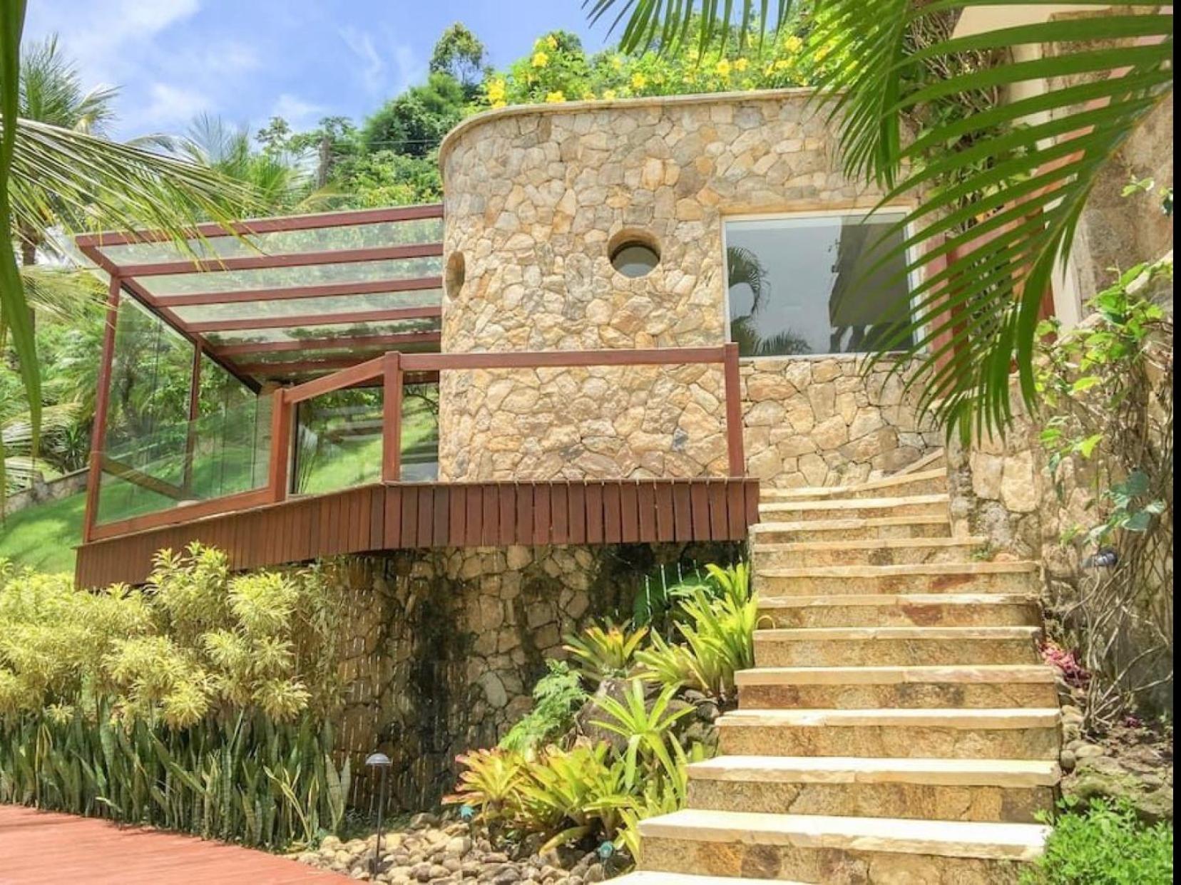 House beach private paradise