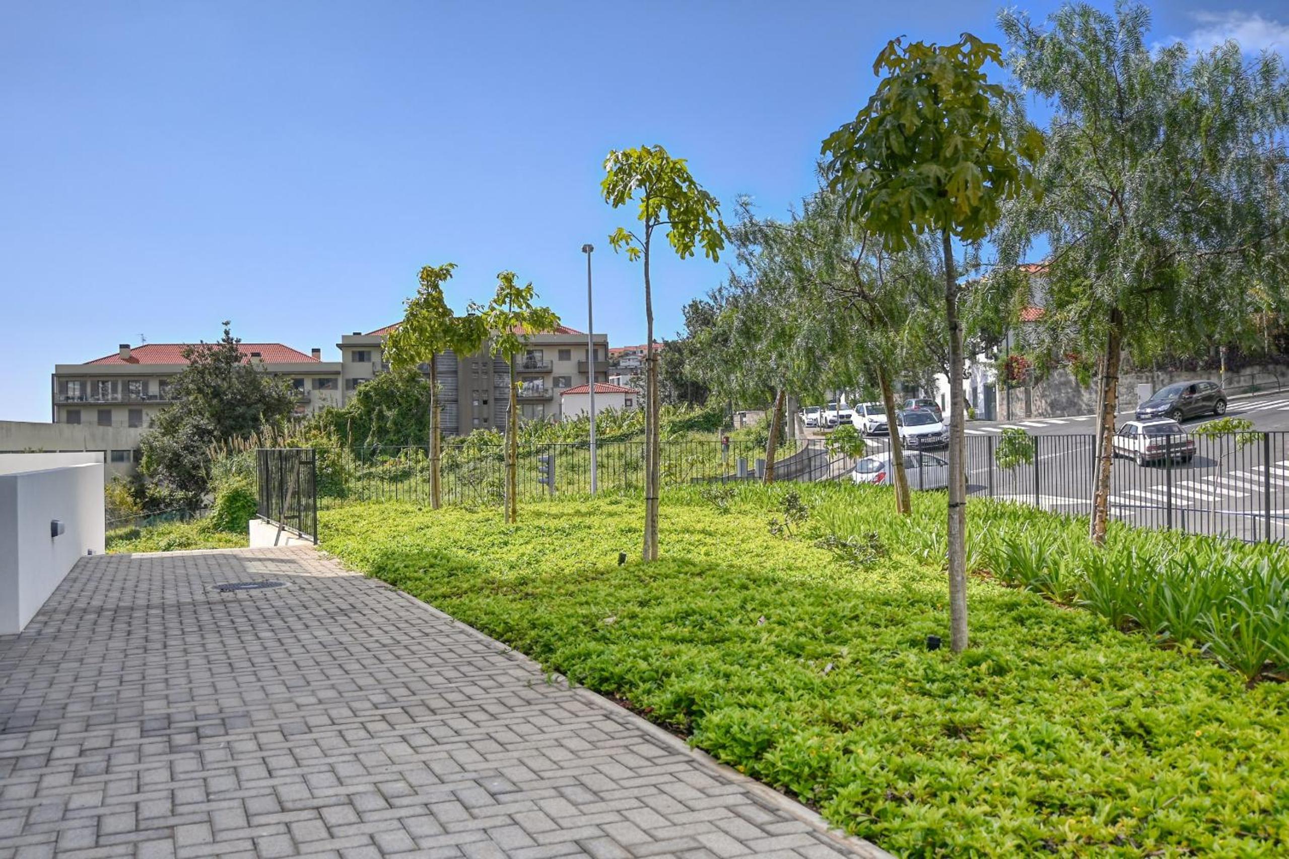 The Place by Nicolene, a Home in Madeira view 4
