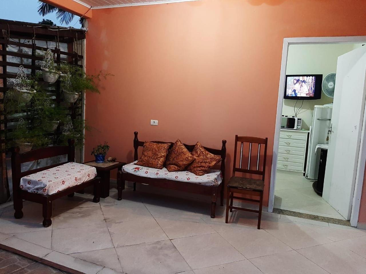 Confortável quarto em Matinhos