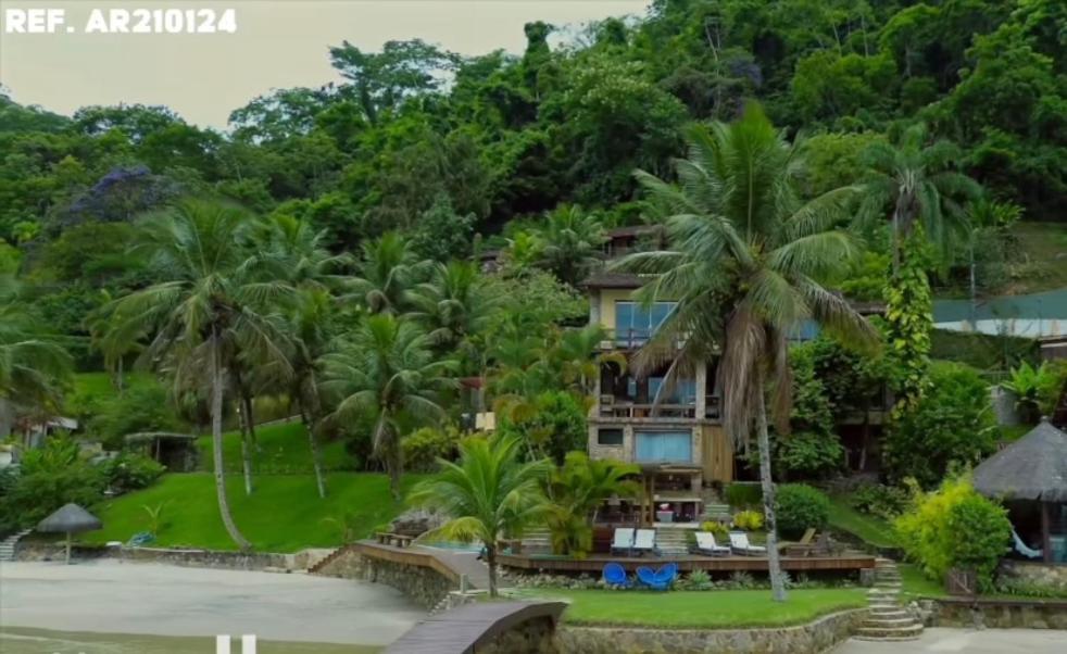 House beach private paradise