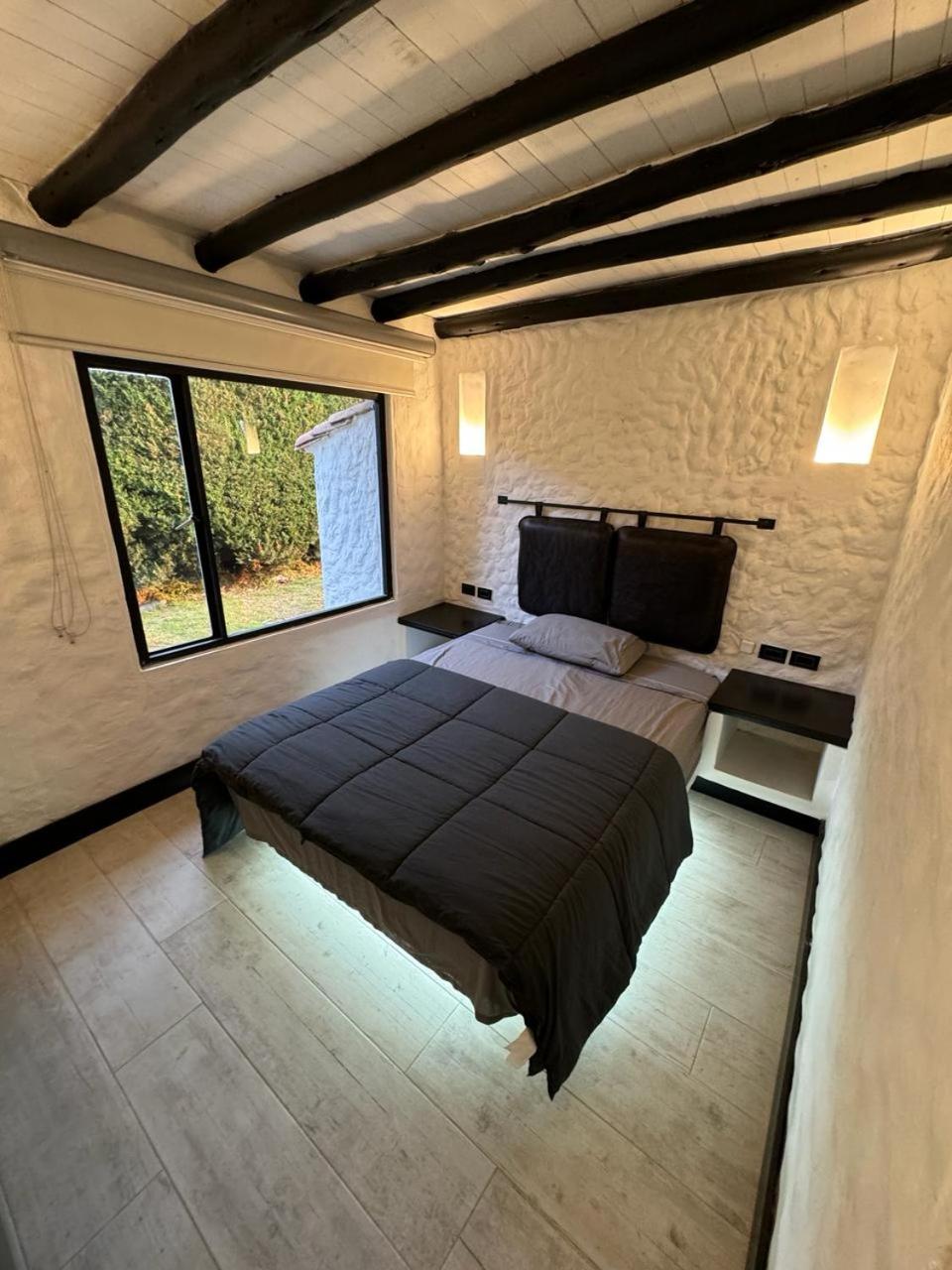 Luxury Finca el Ensueño, casa entera, con Sauna, Jacuzzi, BBQ y Caballos