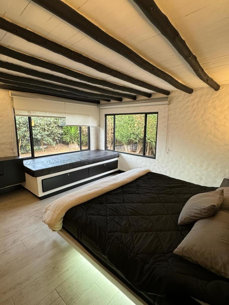 Luxury Finca el Ensueño, casa entera, con Sauna, Jacuzzi, BBQ y Caballos
