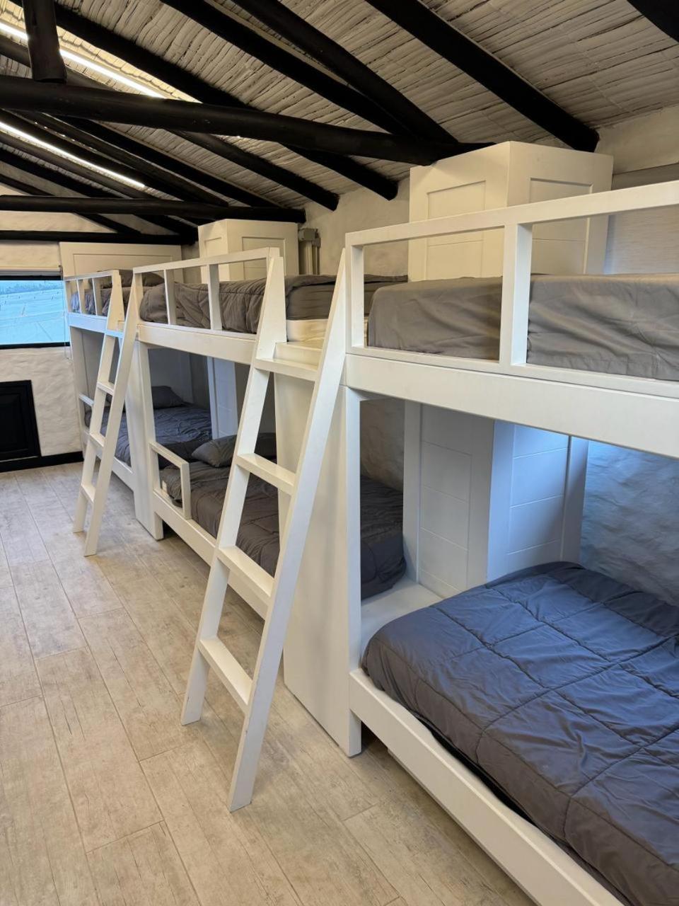 Luxury Finca el Ensueño, casa entera, con Sauna, Jacuzzi, BBQ y Caballos