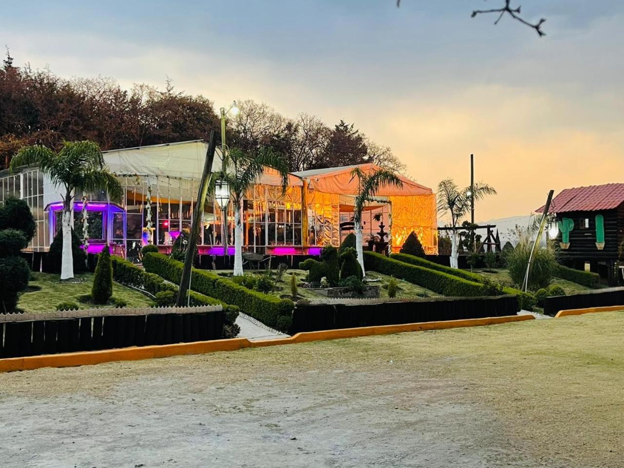 Fuentes Del Valle