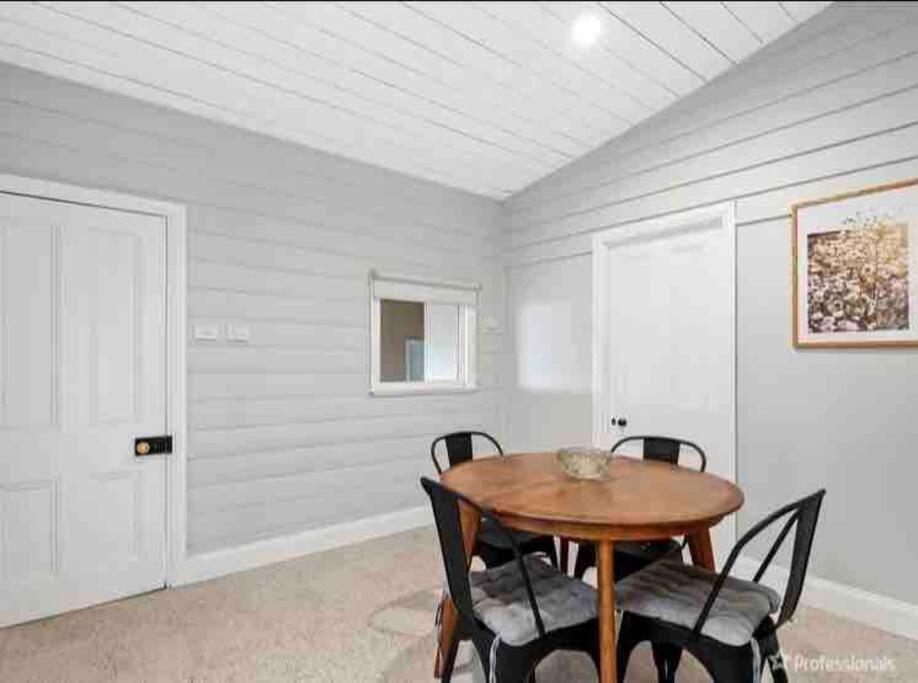 Welcome to 'The Norman May' home