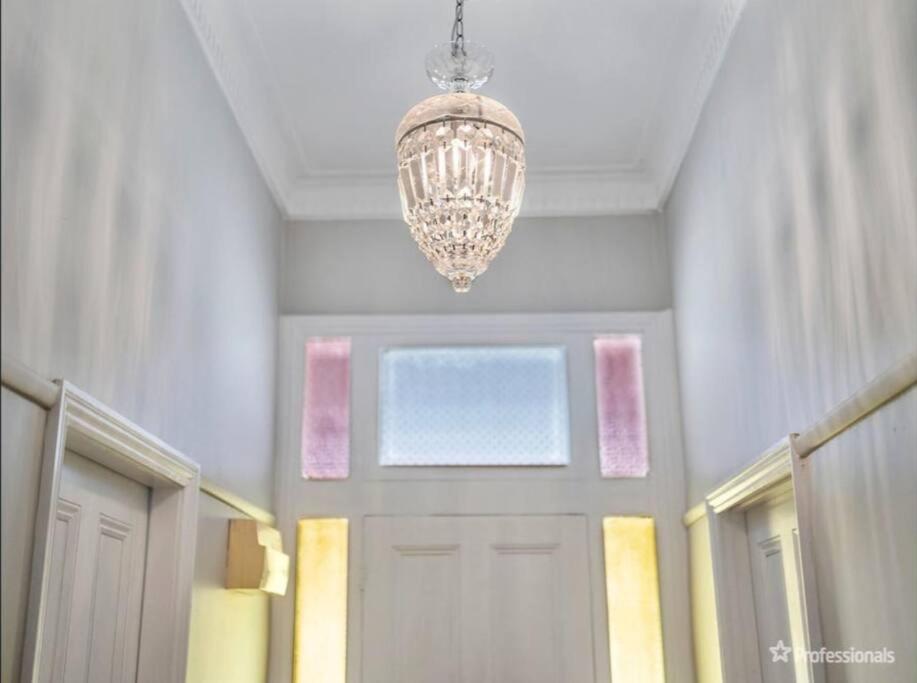Welcome to 'The Norman May' home