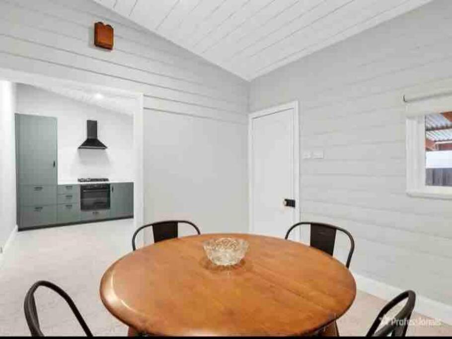 Welcome to 'The Norman May' home
