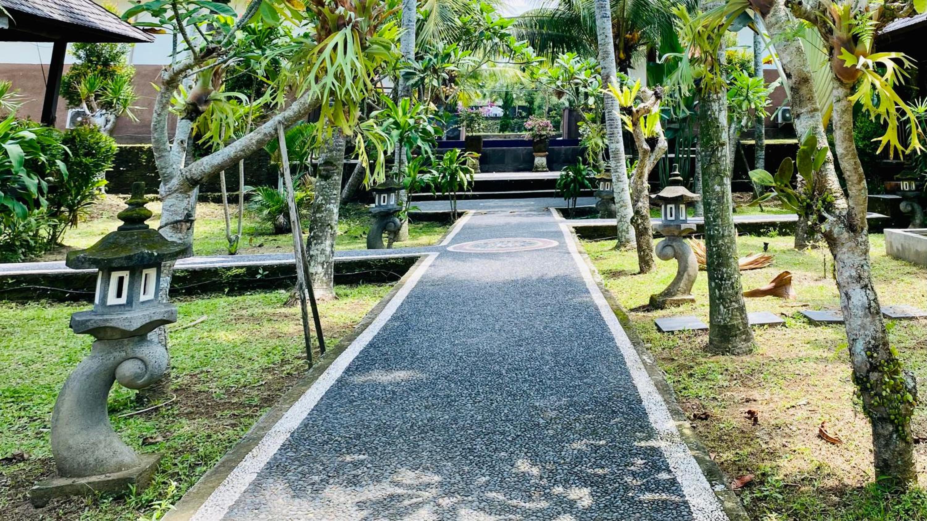 Dong Loka Guesthouse Bali