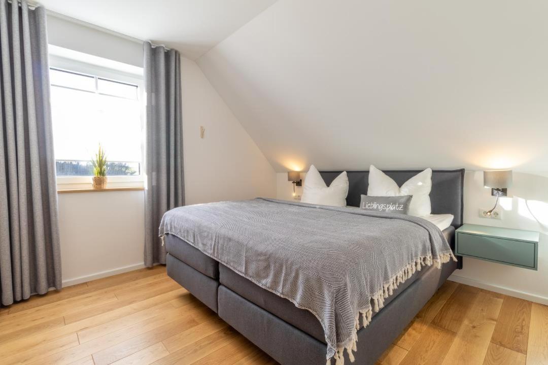 Villa Küsteneck mit Meerblick und Wellnessbereich