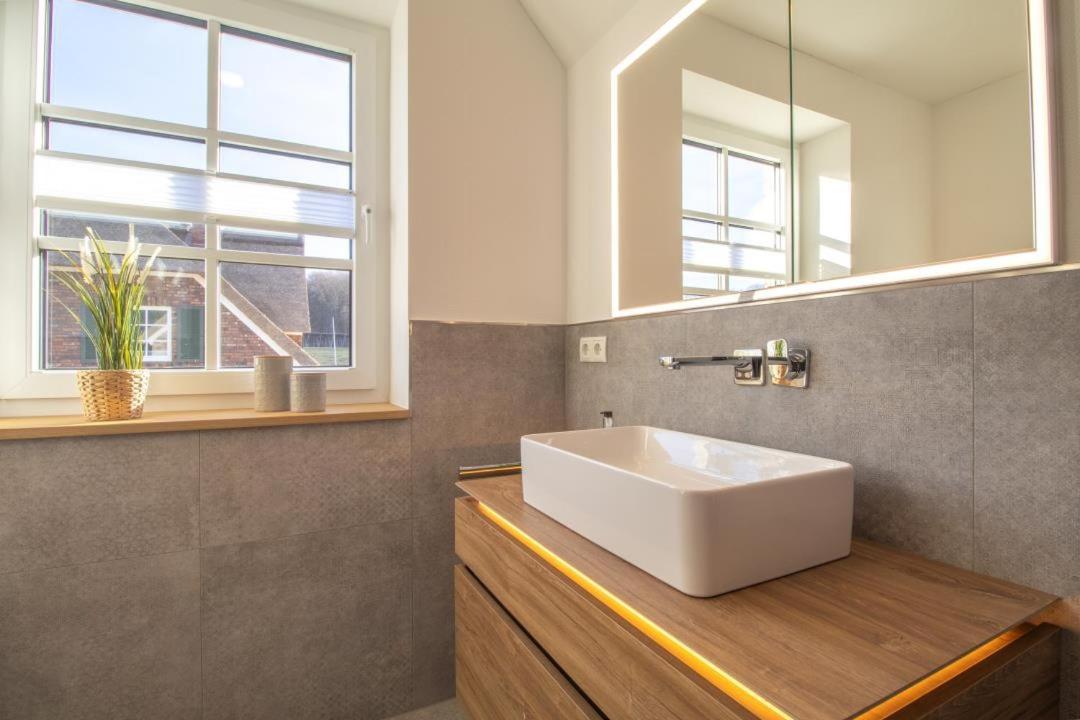 Villa Küsteneck mit Meerblick und Wellnessbereich