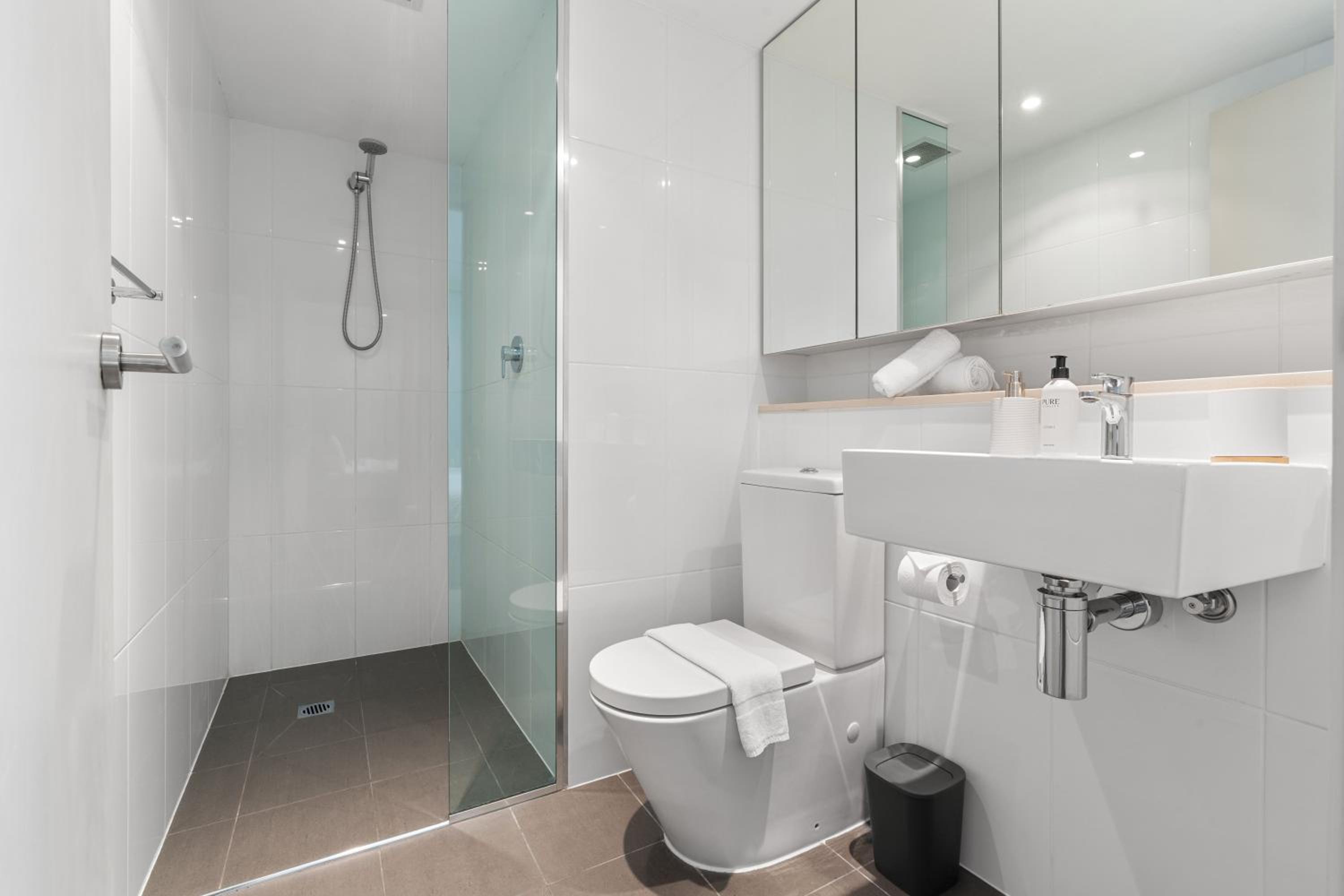 Open-Plan 2BR Unit with Parking in Prime Bondi Beach