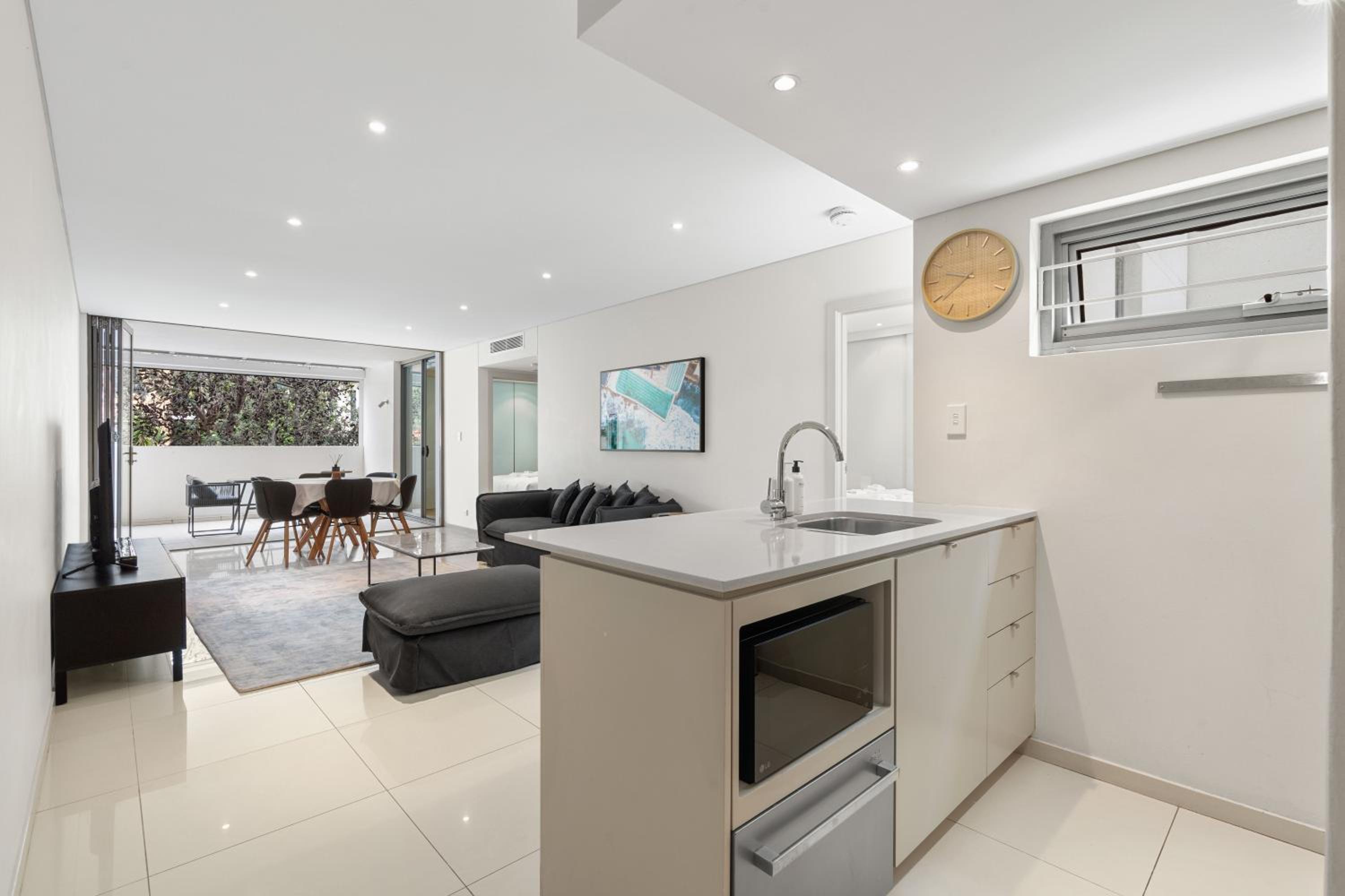 Open-Plan 2BR Unit with Parking in Prime Bondi Beach