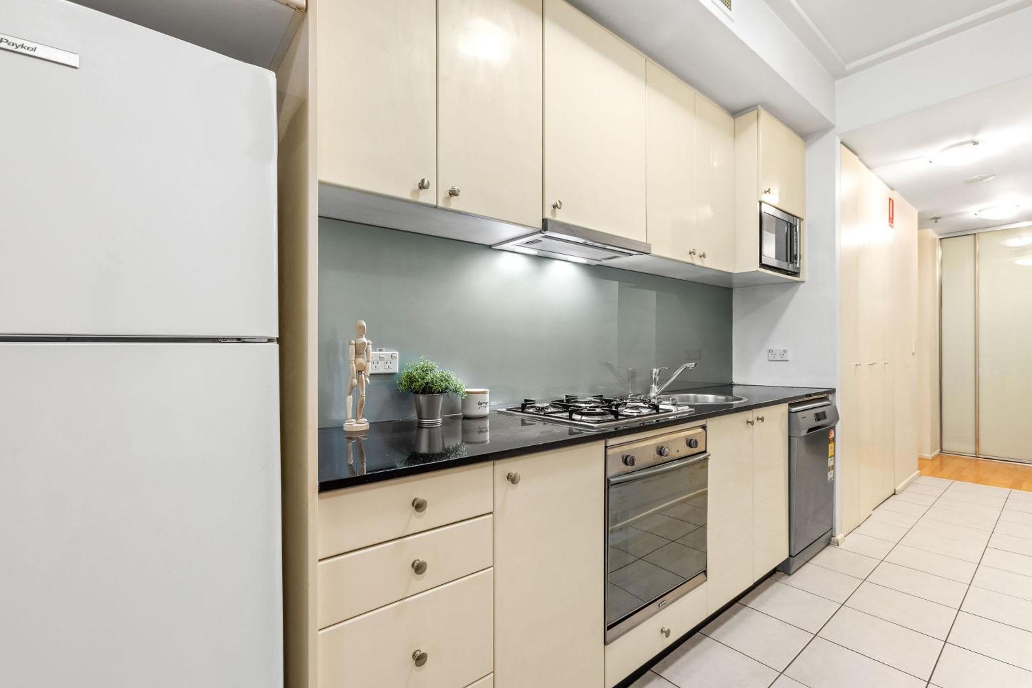 A Chic Studio Right Next to Darling Harbour
