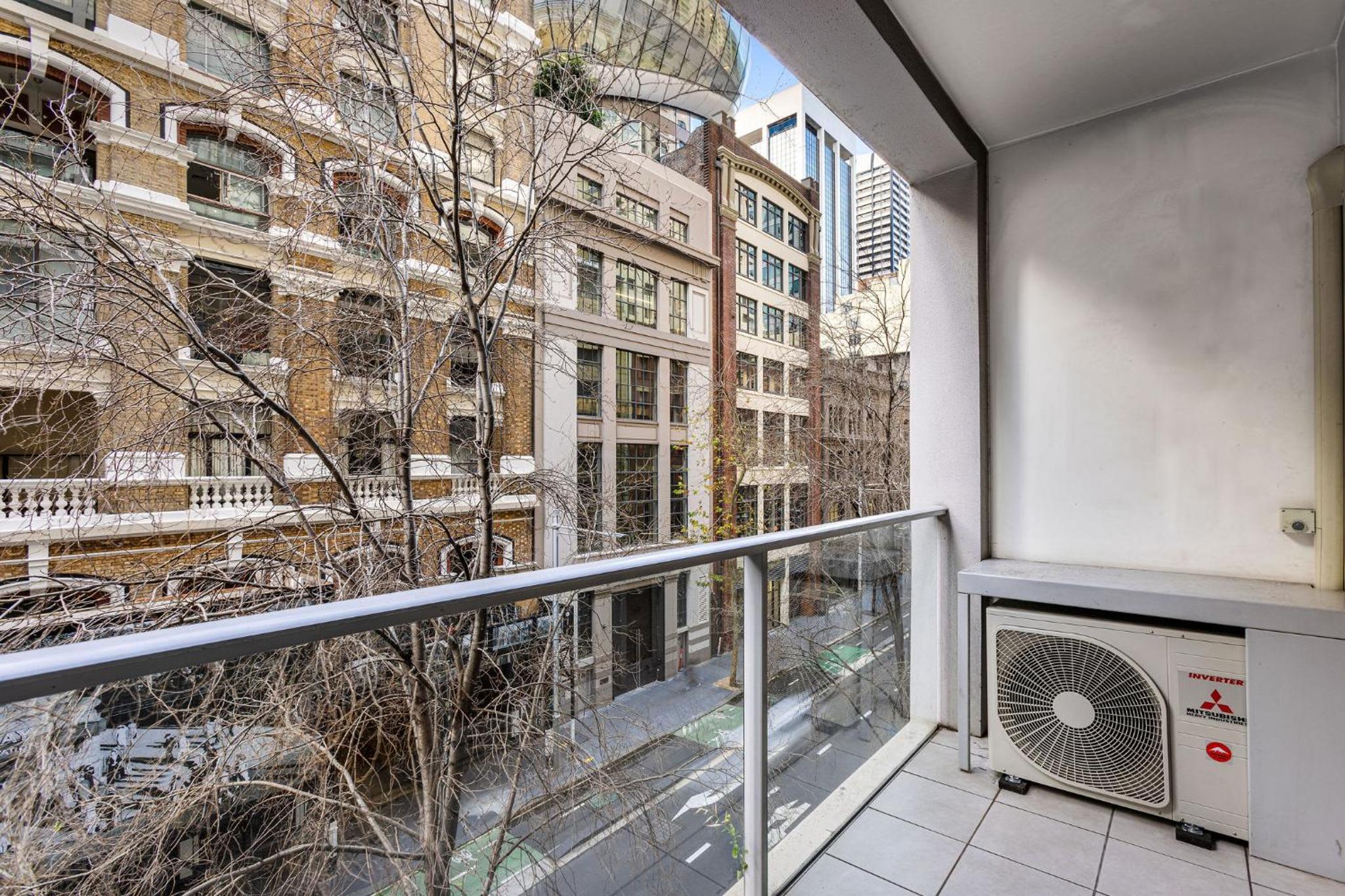 A Chic Studio Right Next to Darling Harbour