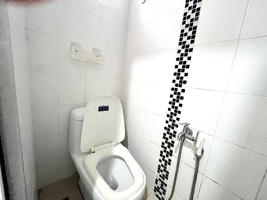 Modern 4BR Melawati Mall, KL EastMall, Zoo Negara, UIA IIUM