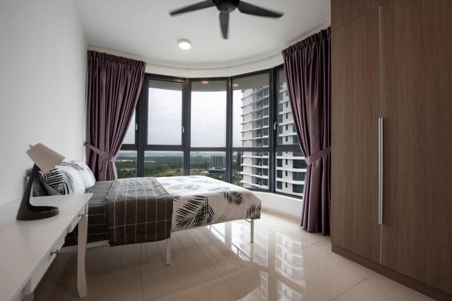 Homely & Cozy 2BR Suite 5mins to Legoland Views photo 8