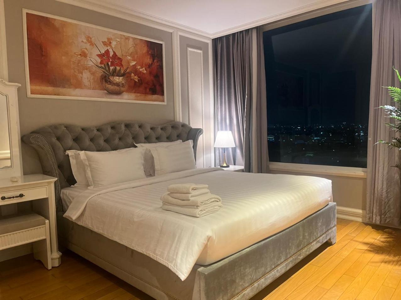 Léman Luxury Apartment District 3 HCMC