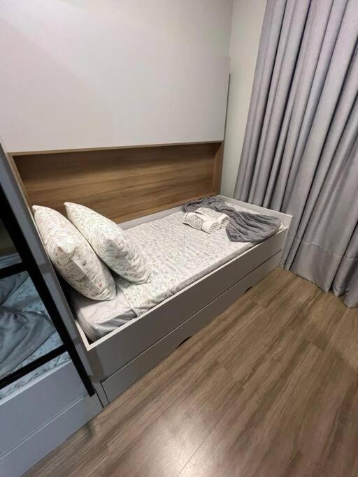 Apto em Porto Belo SC 2 suítes para 7 pessoas