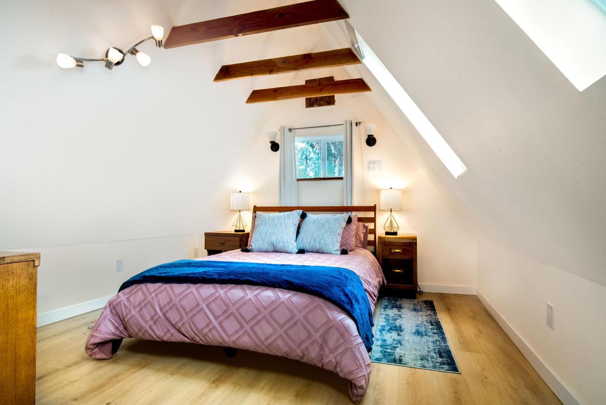 The Carriage House Chic Treetop Loft and Hot Tub view 2