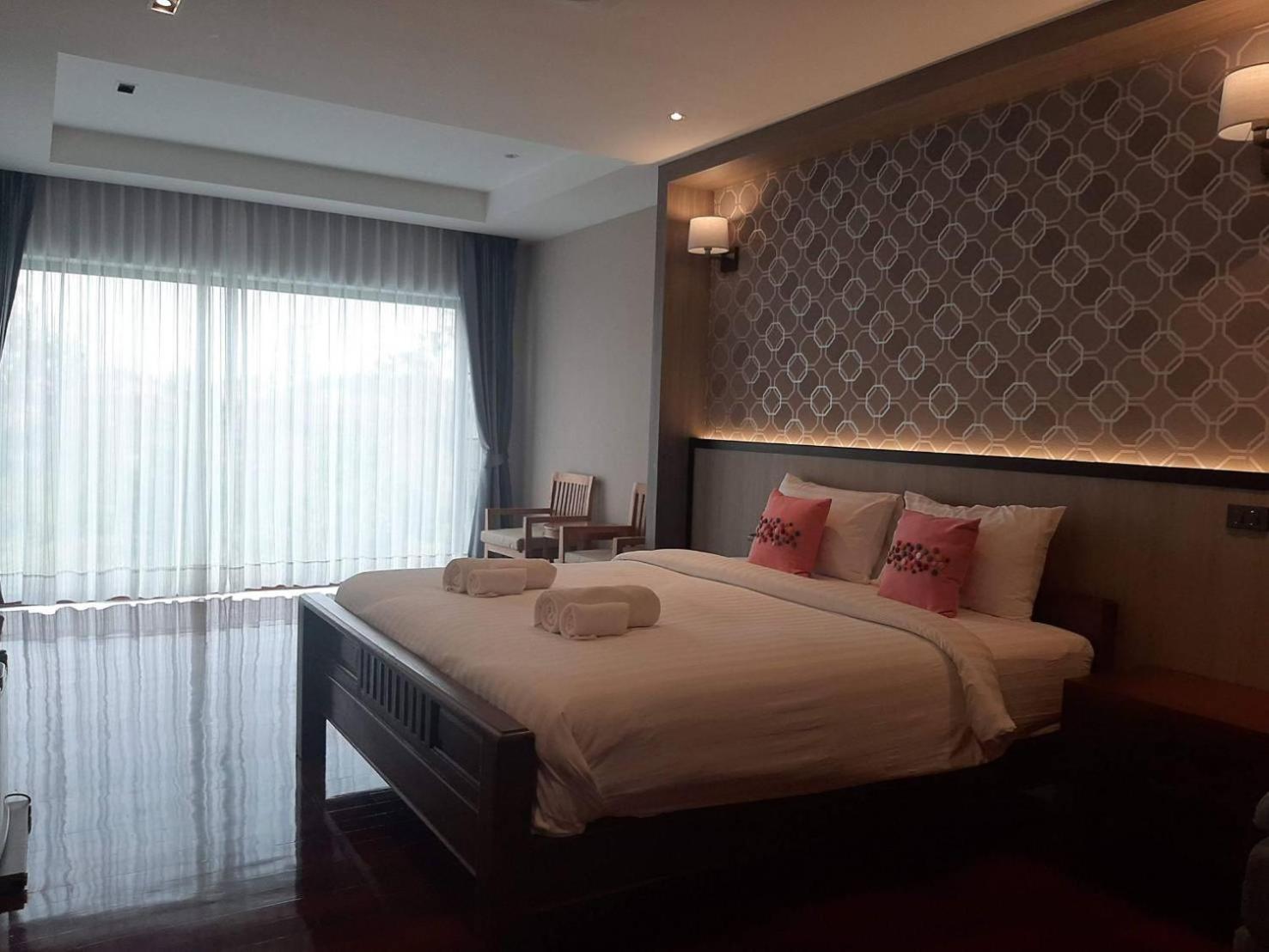 Buraphat Resort