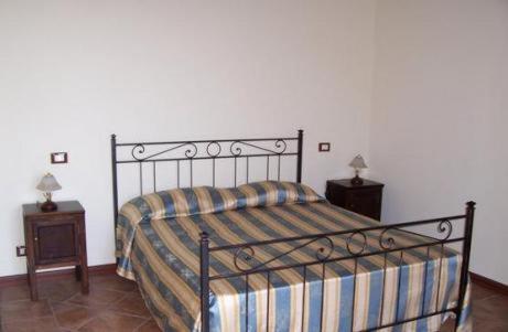 B&B Sciarammola en Patti — hotel room